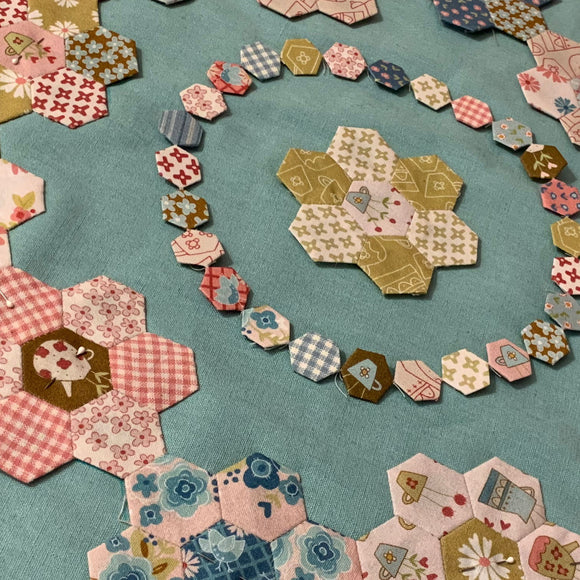 EPP Pack for Teatime Table Topper