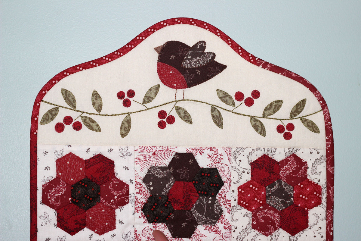 Red Robbin Pattern Red Robin Runner Pattern – The Birdhouse Patchwork Designs